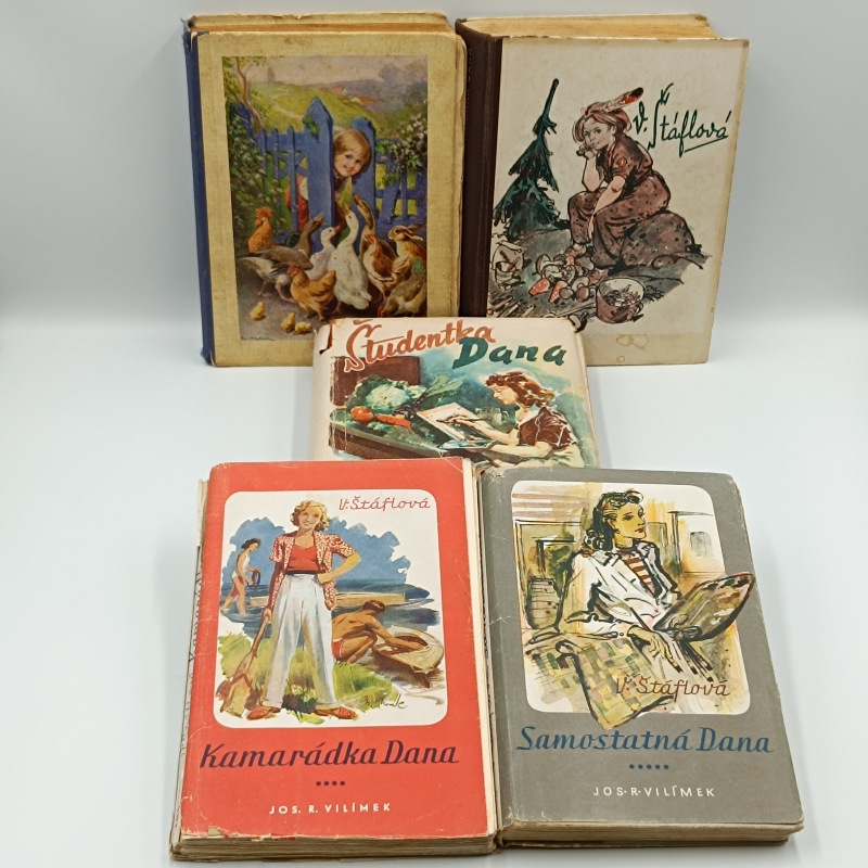 Dievčatko Dana / Tatranka Dana / Študentka Dana / Kamarádka Dana / Samostatná Dana