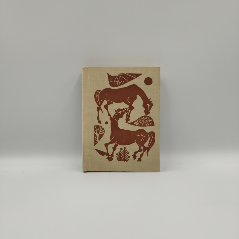 Tri gaštanové kone