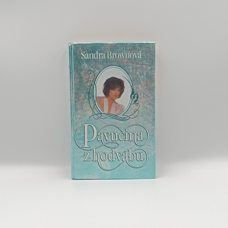 Pavučina z hodvábu