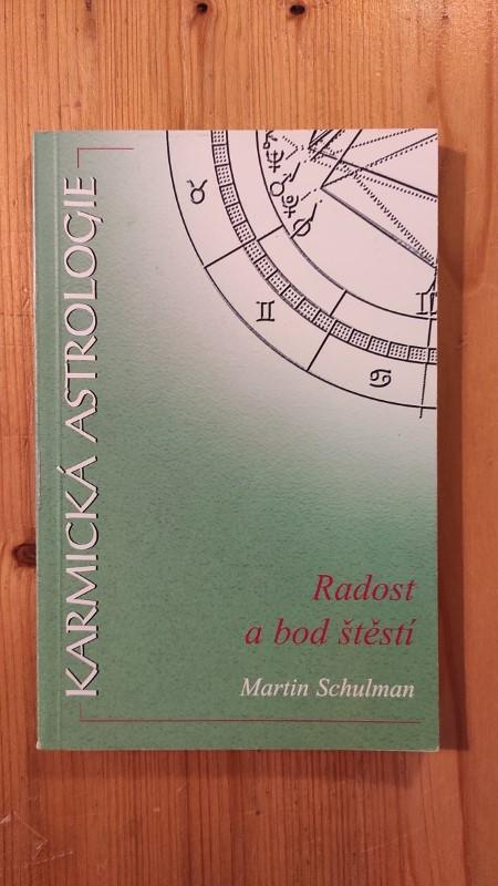 Karmická astrologie