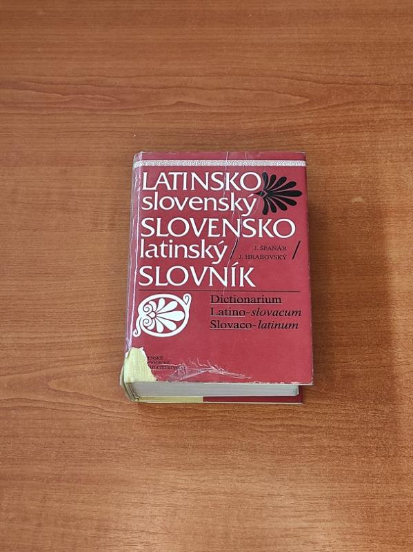 Latinsko-slovenský a slovensko-latinský slovník