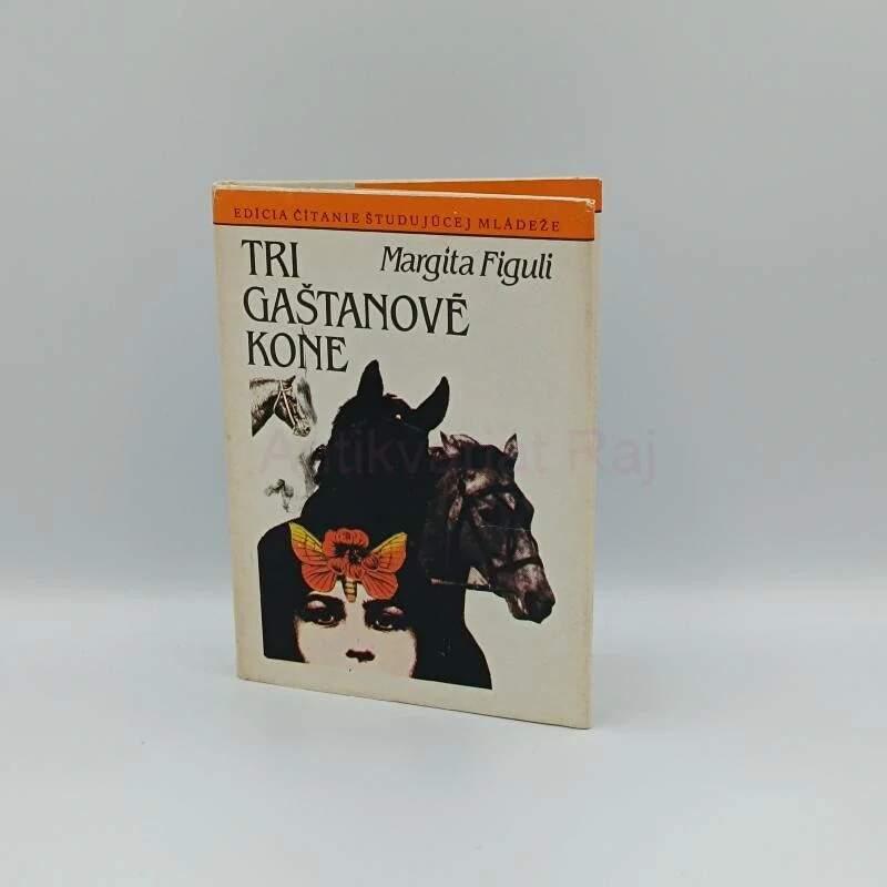 Tri gaštanové kone