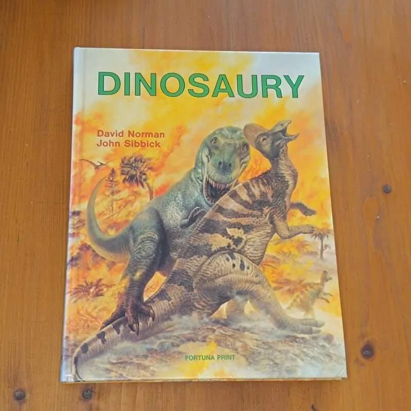 Dinosaury